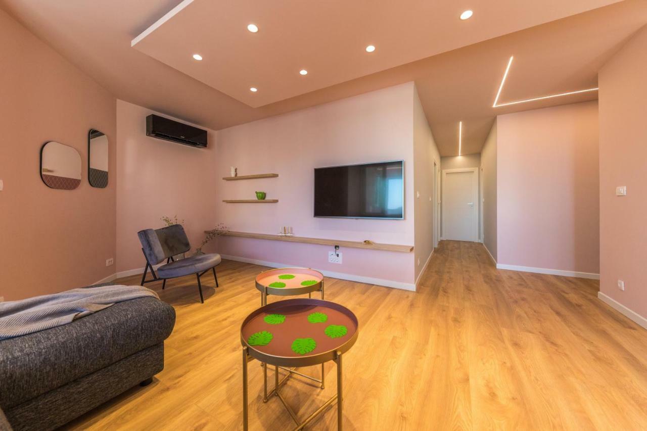 Glow Luxury Apartment With Terrace And Jacuzzi سبليت المظهر الخارجي الصورة